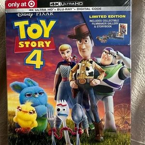 Disney Pixar Toy Story 4 Limited Edition ⭐️
